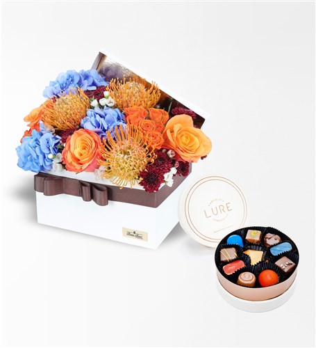 Wild Bloom In Box  & Lure Chocolate By Swissôtel 10'lu