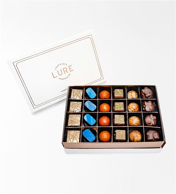 Wild Bloom XL Buket & Lure Chocolate By Swissôtel 24'lü